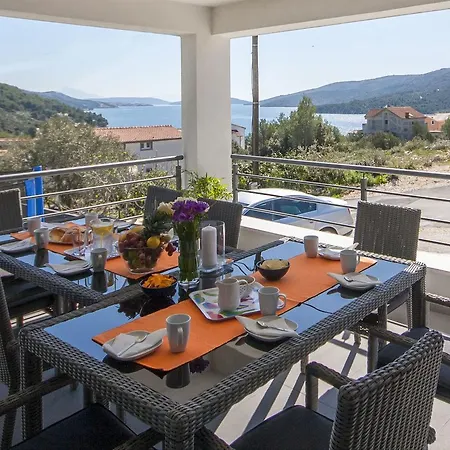 Agana Holiday home Marina
